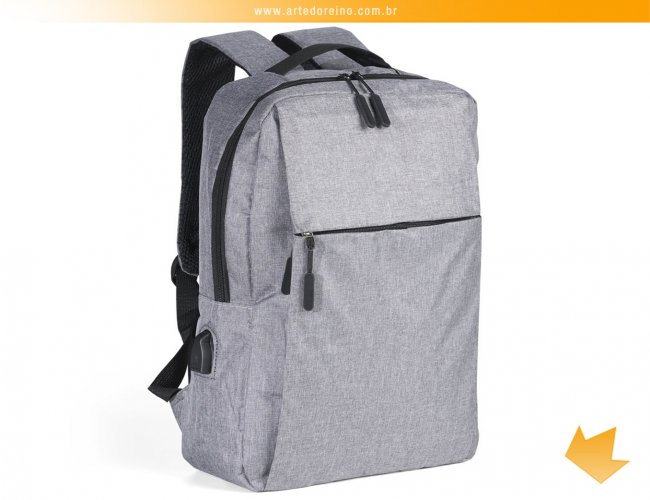 01320B - Mochila em Nylon com USB 21 L